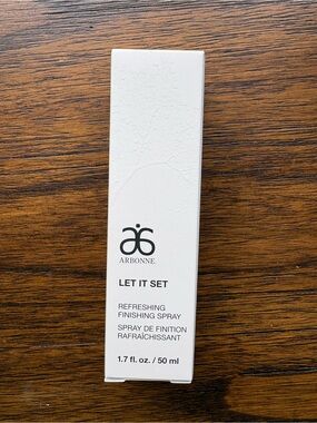 Arbonne Let It Set Refreshing Finishing Spray